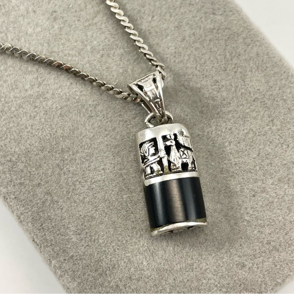 950 Sterling Silver Onyx Inca Tribal Engraved Pendant 925 Silver Chain Necklace